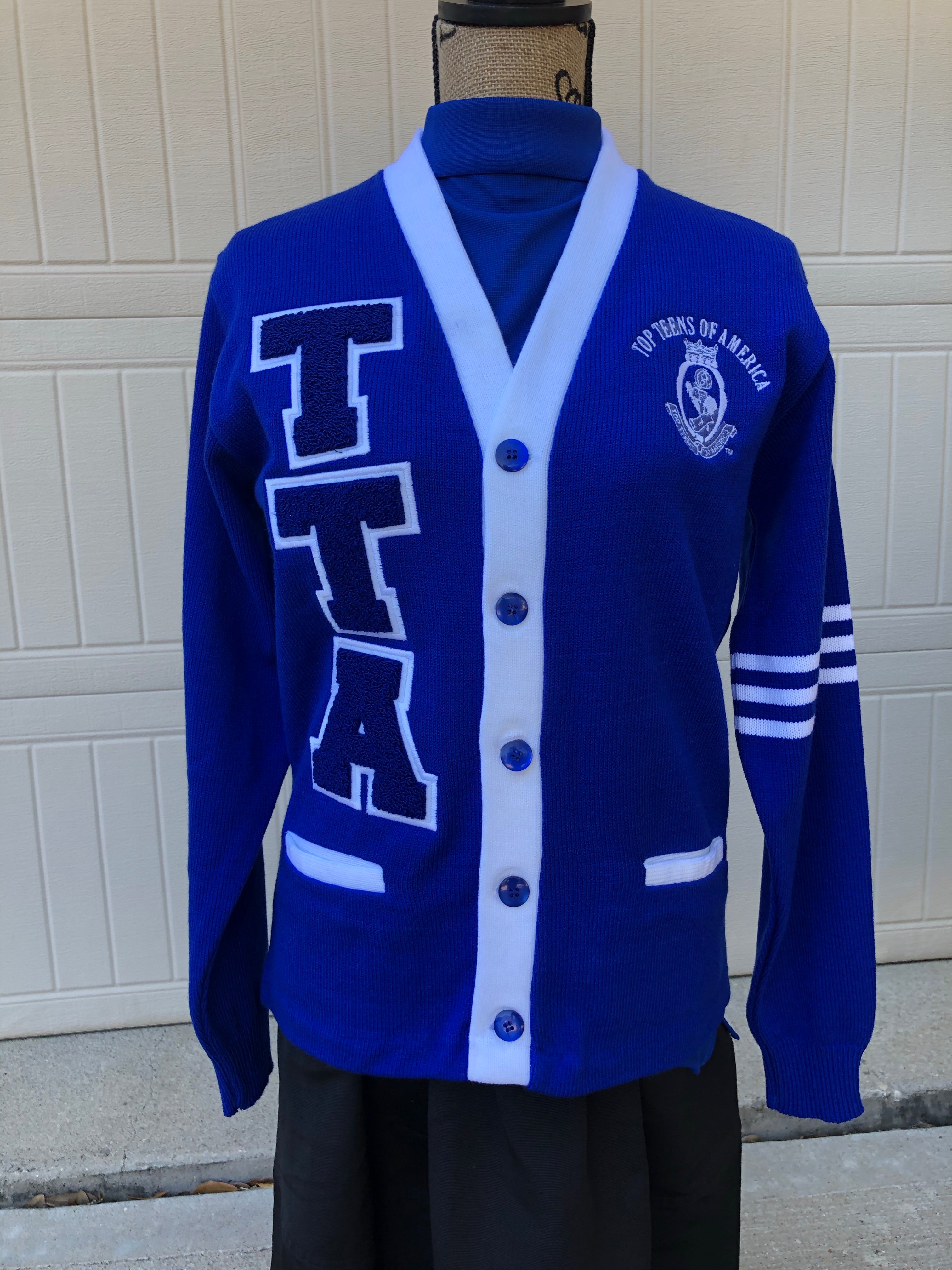 TTA Sweater – Joan's Monogram
